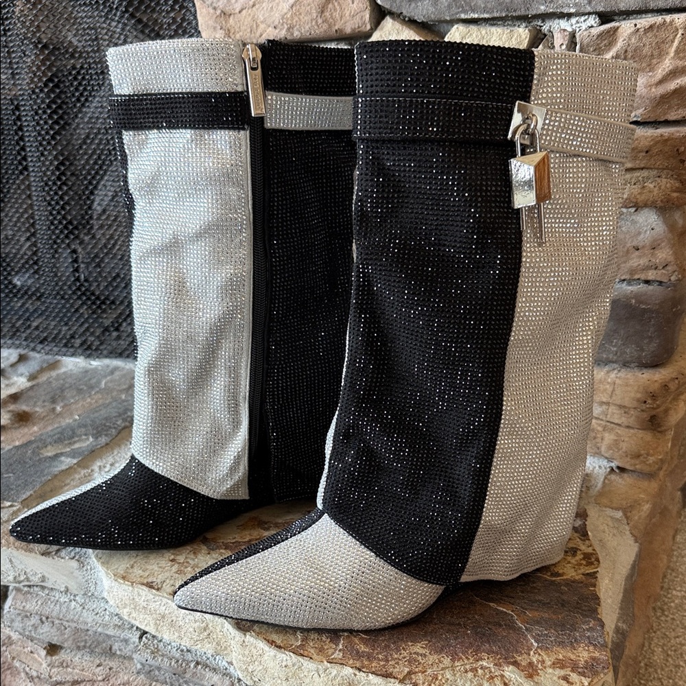 Cape Robbin Black and Gray Heeled Boots - Picture 5 of 15